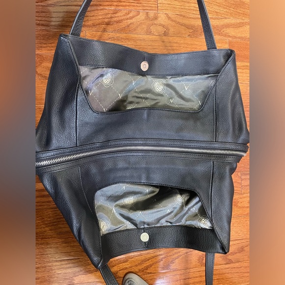 Vince Camuto Tote Bag - Picture 5 of 8